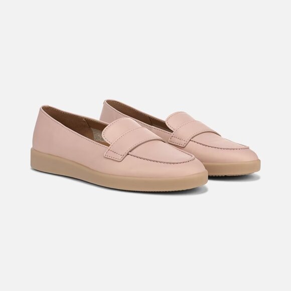Naturalizer Karis Loafer - Picture 1 of 7